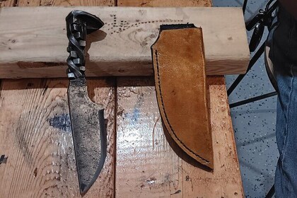 Experience to Forge a Railway Spike Knife in Ferry Township