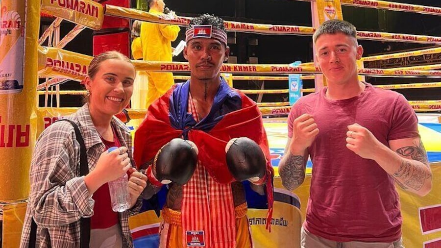 Watch Live Khmer Traditional boxing in Phnom Penh