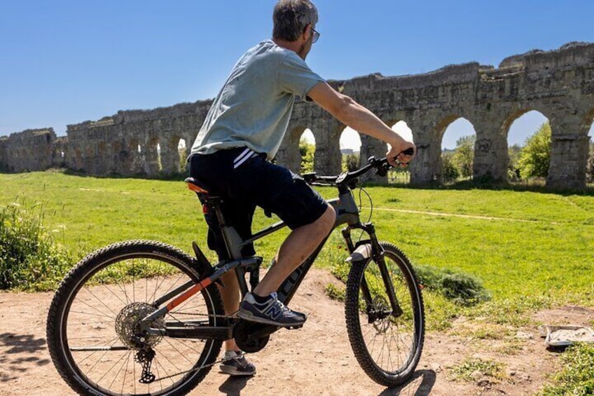 Appian Way and Aqueducts Biking Guided Tour