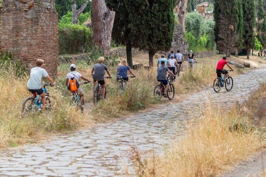 Appian Way and Aqueducts Biking Guided Tour