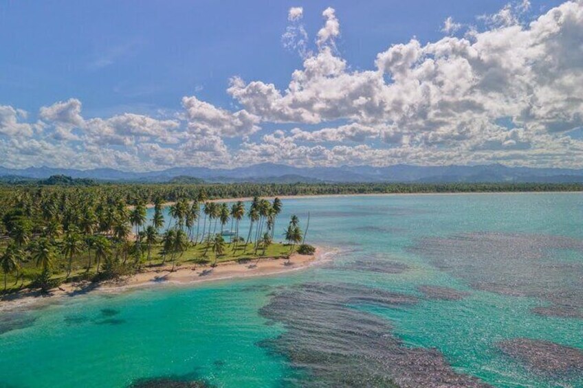 Private Tour to Montaña Redonda and Playa Esmeralda with Lunch