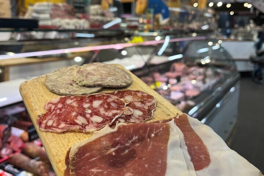 From Market to Table: A True Bordeaux Culinary Adventure