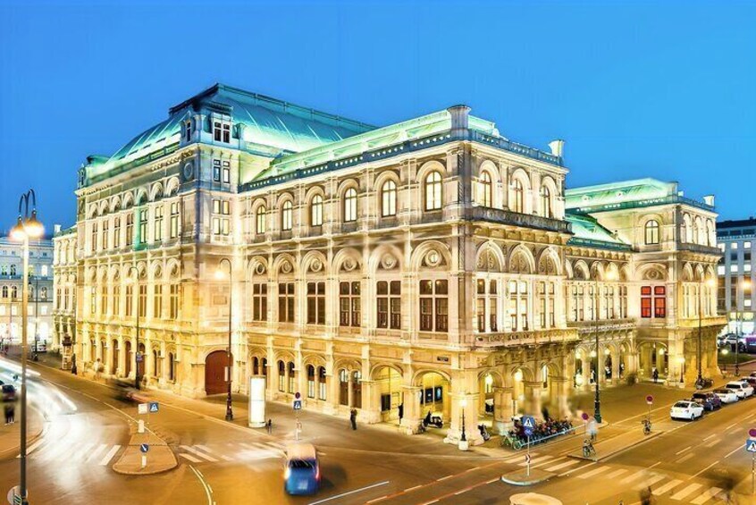 Vienna's Stories Private Guided Tour