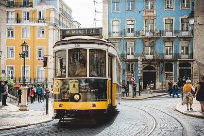 Essential Lisboa Highlights Walking Tour