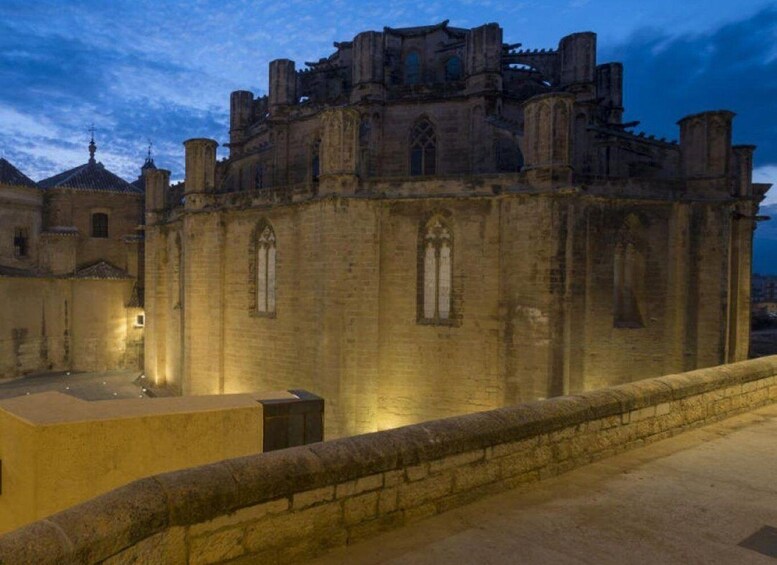 Picture 5 for Activity Tortosa: Guided Walking Tour with Cathedral Visit