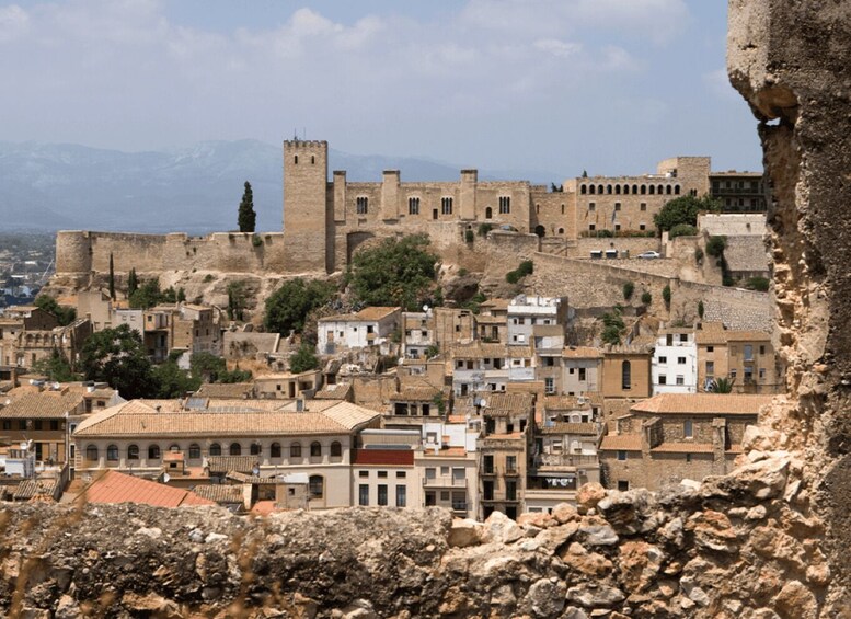 Picture 3 for Activity Tortosa: Guided Walking Tour with Cathedral Visit