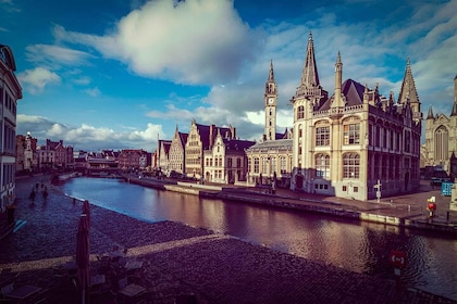 2 hour Guided Walking Tour in Ghent Belgium