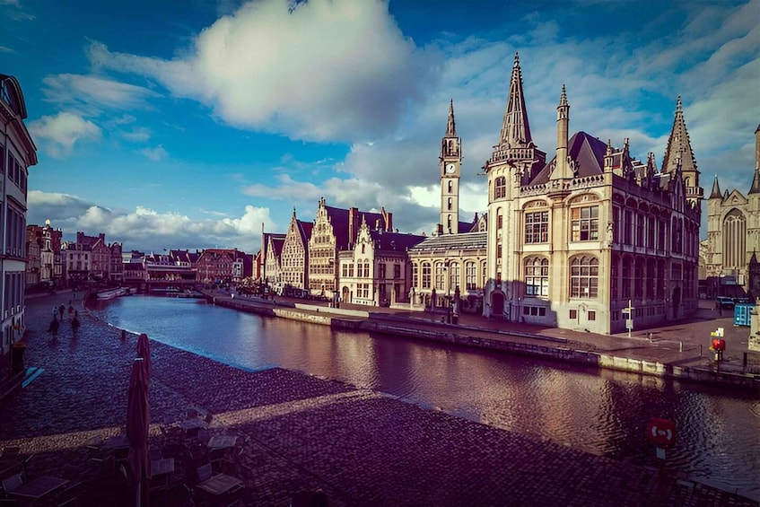 2 hour Guided Walking Tour in Ghent Belgium