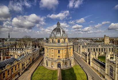 Oxford Cotswold og Warwick Castle - privat utflukt inkludert pass