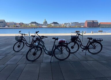 E-Bike Tour: Copenhagen Christmas Adventure