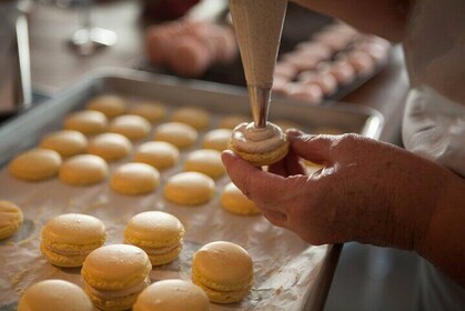 Make Macarons With Local Baker in Paris