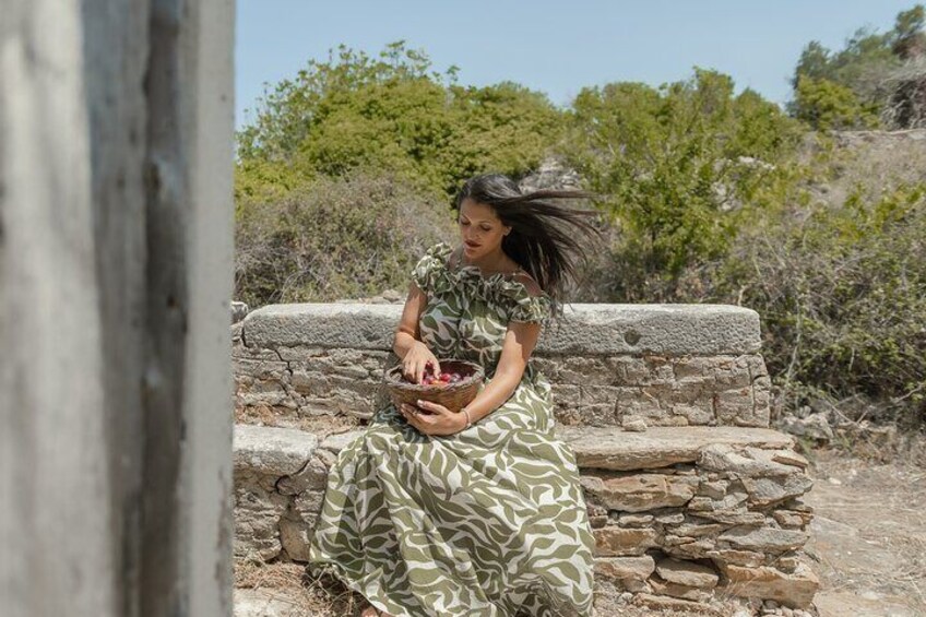 Cooking Experience Live Music and Traditional Dance in Naxos
