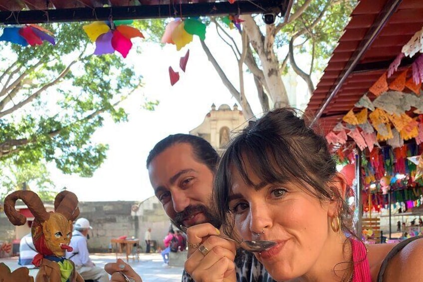 Street Food and 3 Markets Tour, Meat and Veggie Options