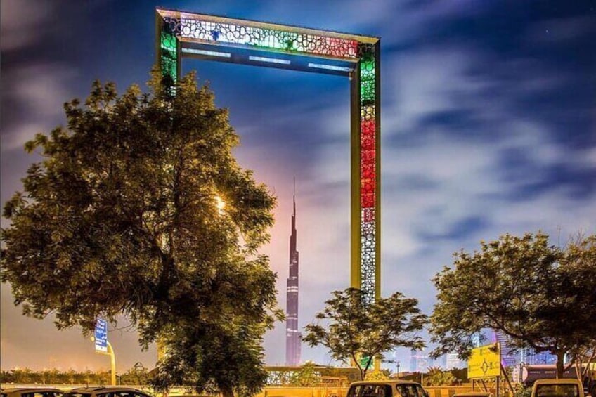  Dubai Frame Admission Tickets With Transfers Option