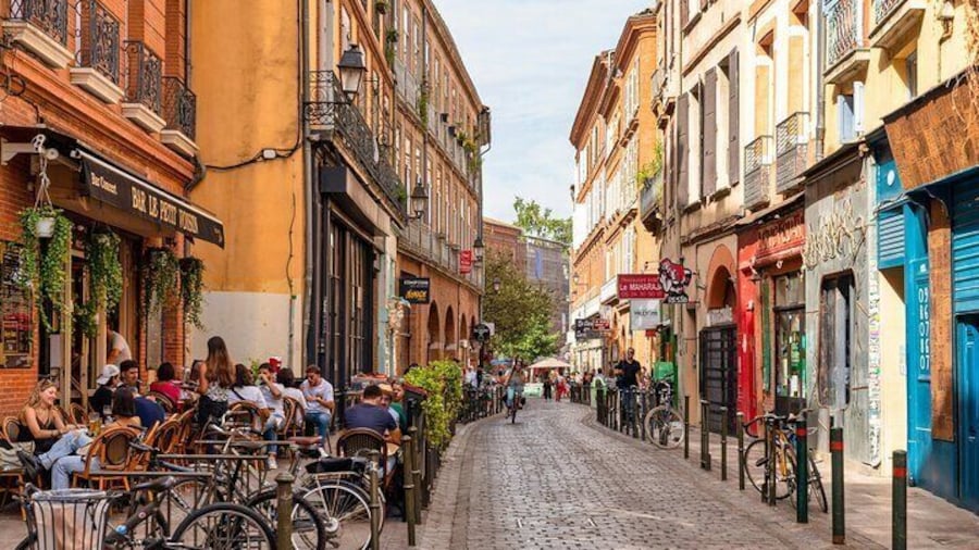 Romantic Toulouse: Self-Guided Love Story Puzzle Walk
