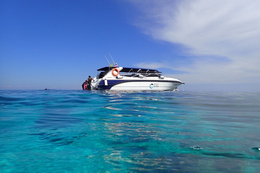 Tin Adventure's Island Odyssey to Koh Phi Phi & Bamboo Island from Lanta