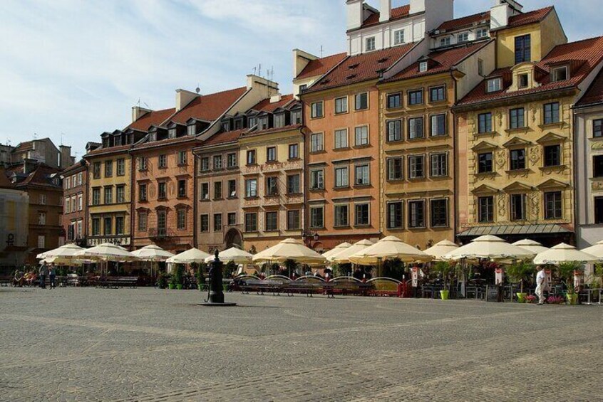Private Walking Tour in Warsaw Old Town