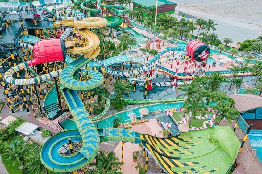  Columbia Pictures Aquaverse Waterpark with Transfers