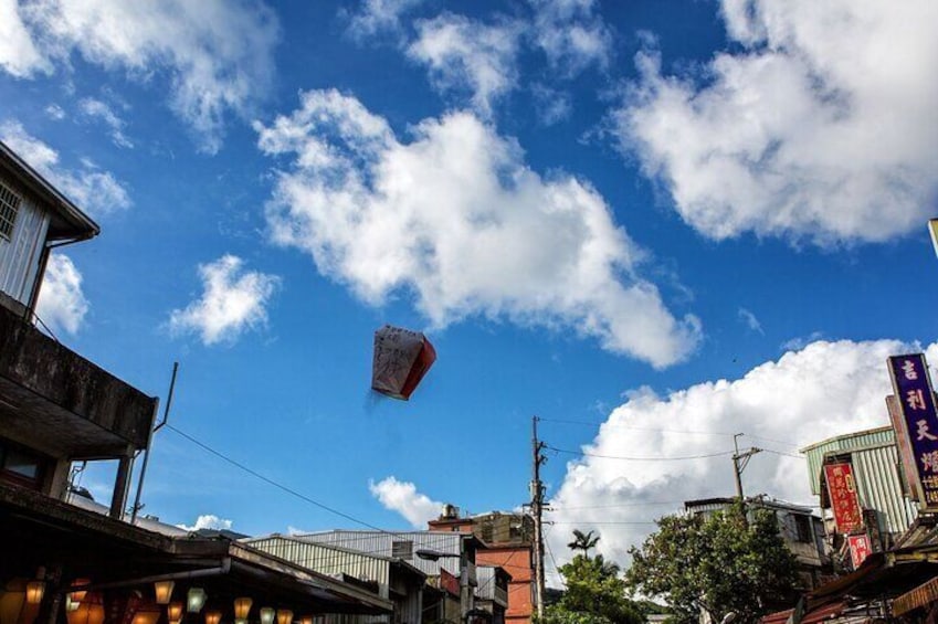 Taipei: Jiufen Pingxi Half Day Tour