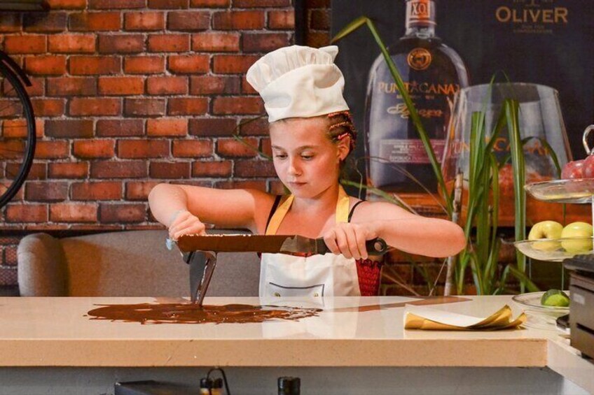 Bean to Bar Chocolate Making Experience