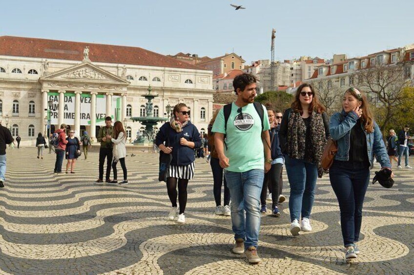 2-hour city tour of Lisbon's highlights