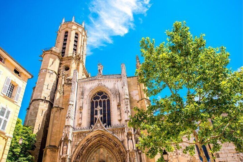 Aix-en-Provence Highlights Scavenger Hunt Self Guided Tour