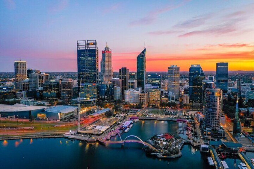 Perth Scavenger Hunt and Highlights Self-Guided Tour