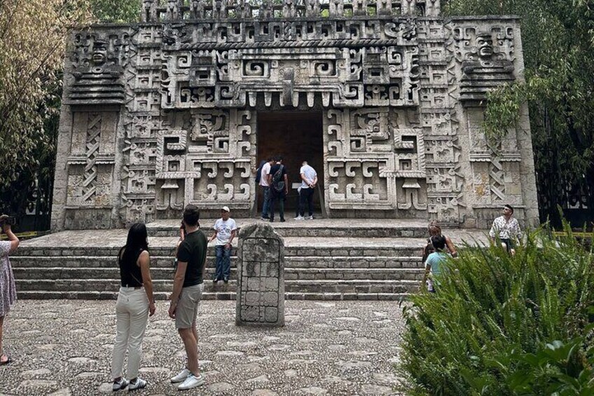 Private Tour in Chapultepec and Museum of Anthropology