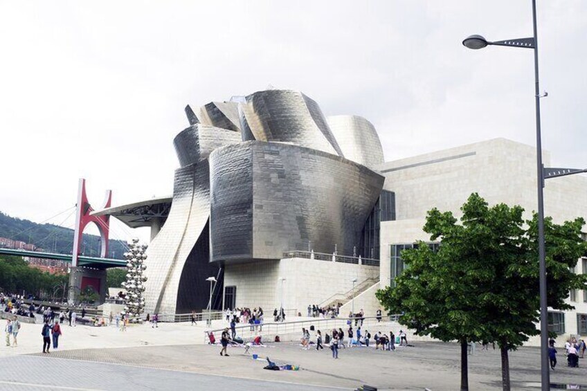 Artist-Guided Tour of the Guggenheim Museum