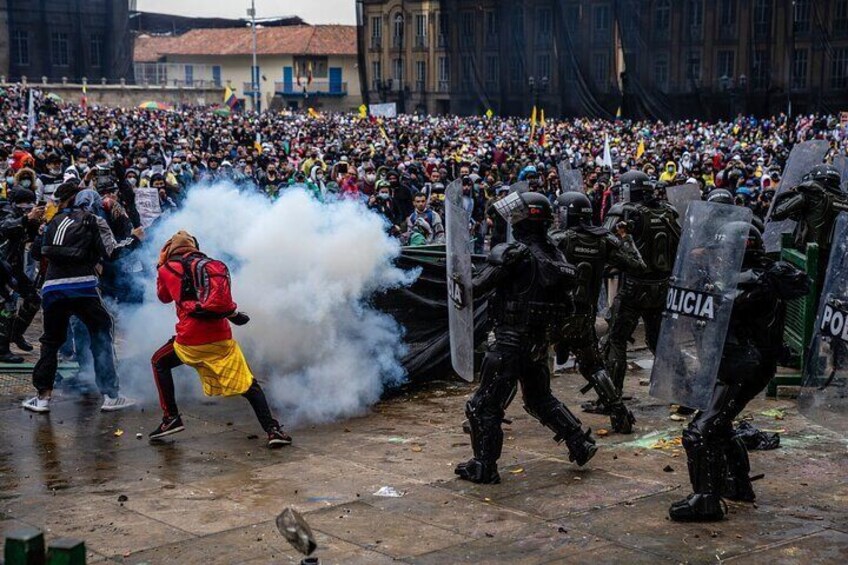 Protests in 2019 against the government 