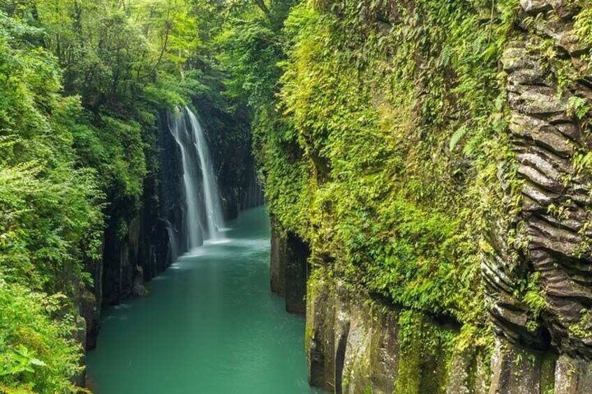 Kyushu Day Trip Miyazaki Takachiho Gorge and Shrine From Fukuoka