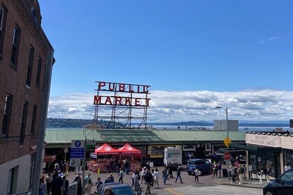 Sights, Sounds, and Tastes of Pike Place Market