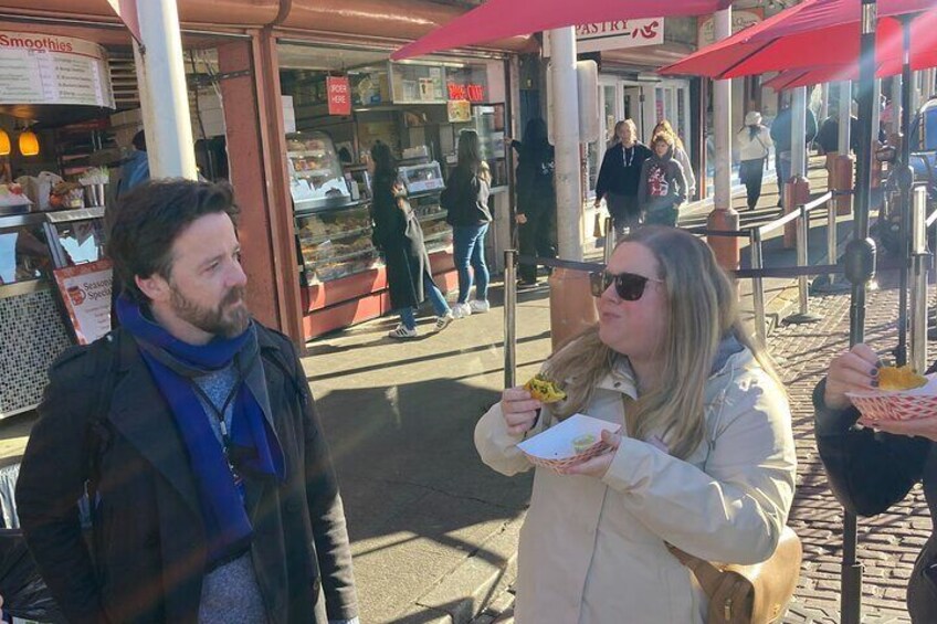 Food tasting tour of Pike Place Market with art & music