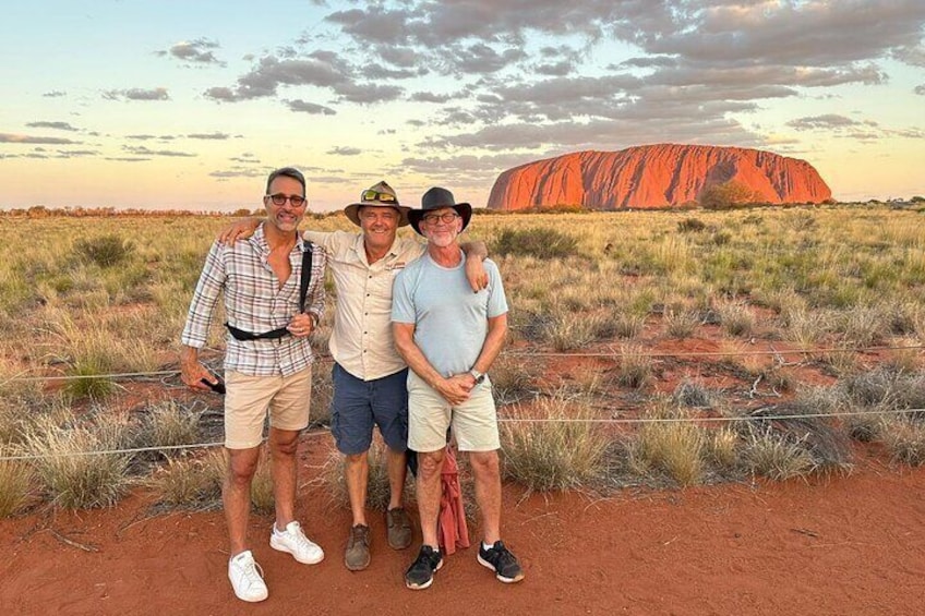 Tour Guide and Business owner Leroy. With over 30 years of experience guiding through the outback. 