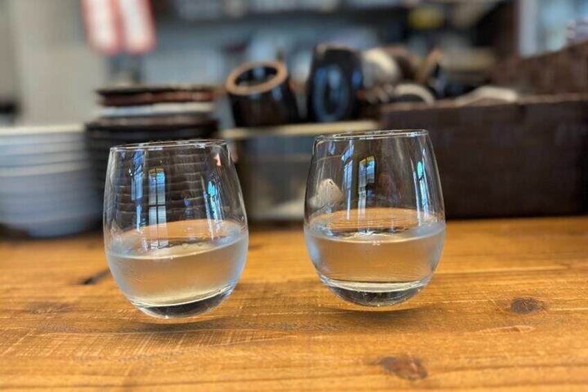 Private 3 Hours Bar Hopping Tour in Nara