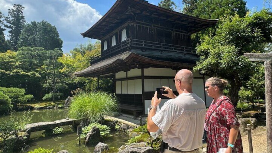 Discover Every Bit of Ginkakuji Temple in 60 Minutes