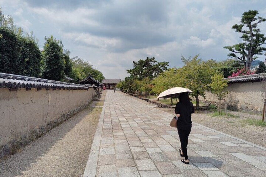 Nara: Hōryū-ji 2 Hours at the World’s Oldest Wooden Building