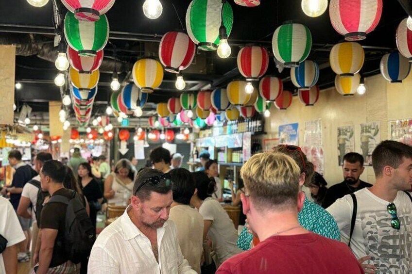 Kyoto: 1.5 Hour Nishiki Market Private Tour with a Local Food 