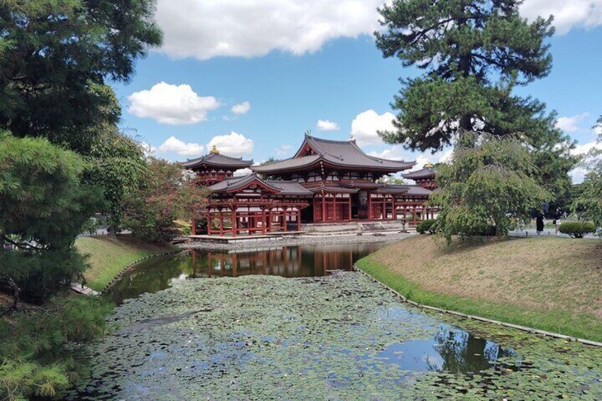 Kyoto: Enjoy Byodoin Temple and Tea Sweets