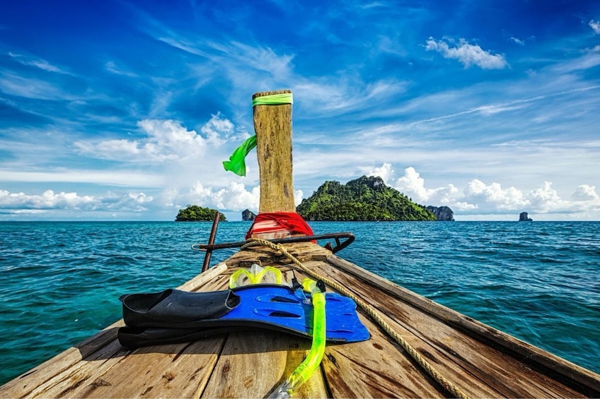 Krabi: 4 Islands Longtail Boat Tour with Lunch