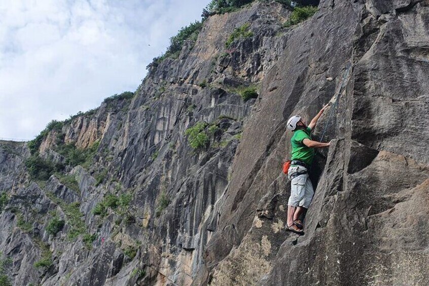 Rock Climbing Experiences at Avon Gorge, Bristol.