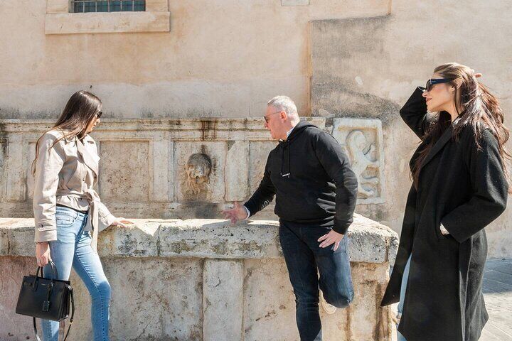 Small Group Walking Tour of Modena