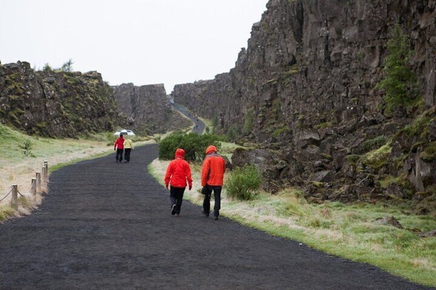 Small Group Golden Circle a Kerid Crater and Fridheimar Tour