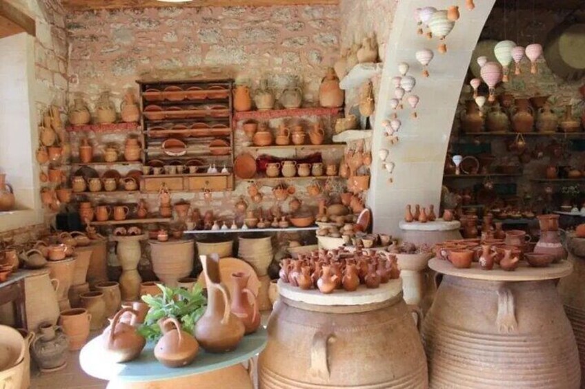 Private Tour Of Eleftherna and Rethymno Villages from Chania