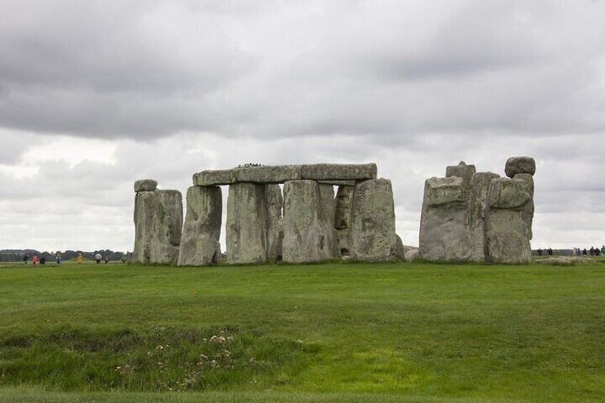 Private Layover Tour in Stonehenge from Heathrow Airport