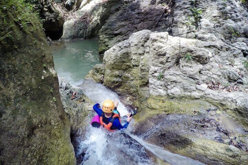 Canyoneering in Kawasan