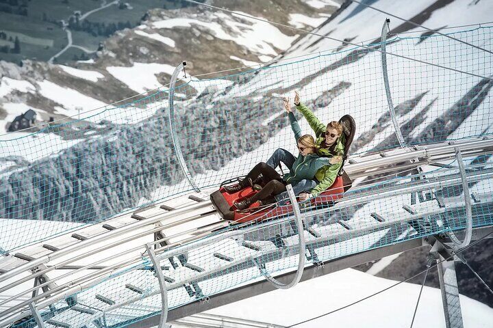 Guba, Candy Cane Mountains & Shahdag Resort Tour From Baku