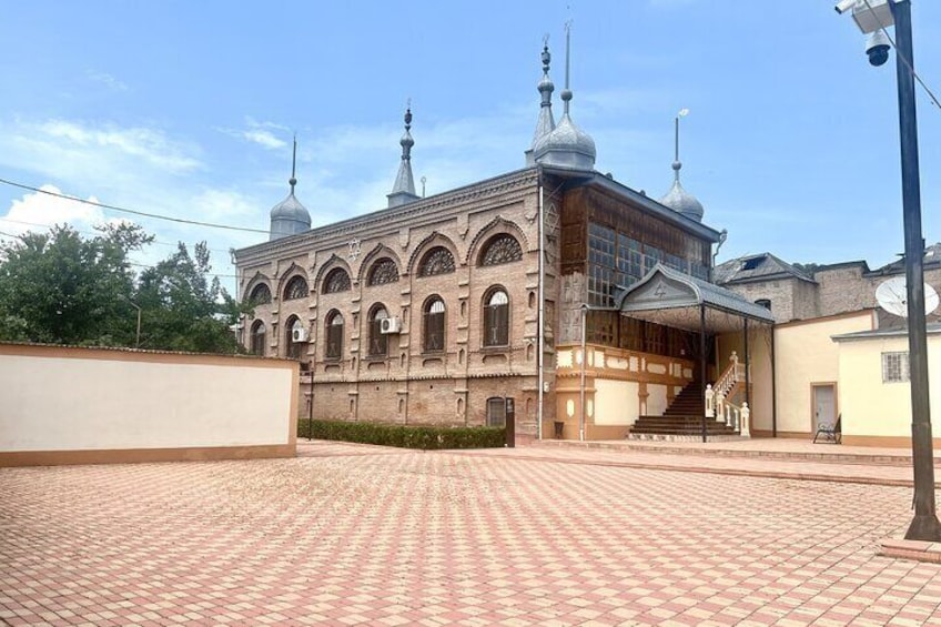 Baku Day Tour in Guba and Candy Mountains