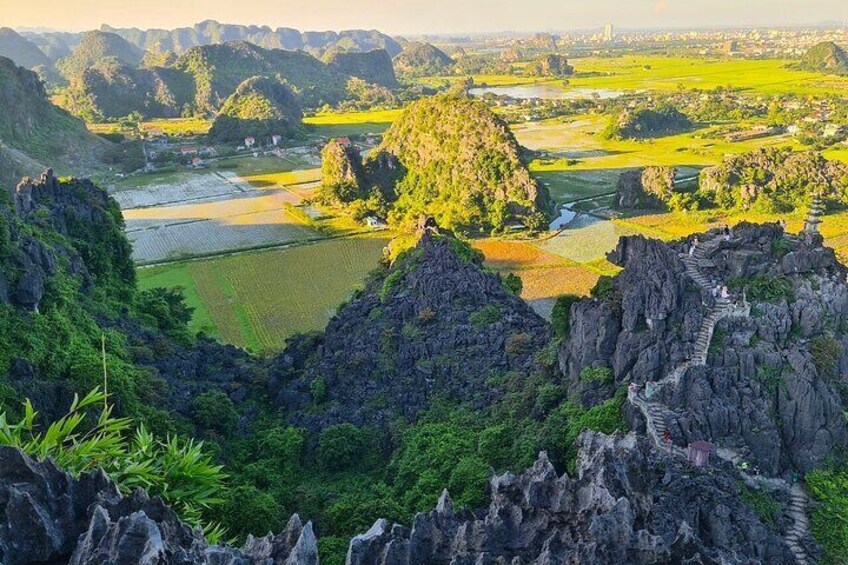 Explore Northern Vietnam in 7 Days: Ninh Binh, Ha Long Bay & Sapa