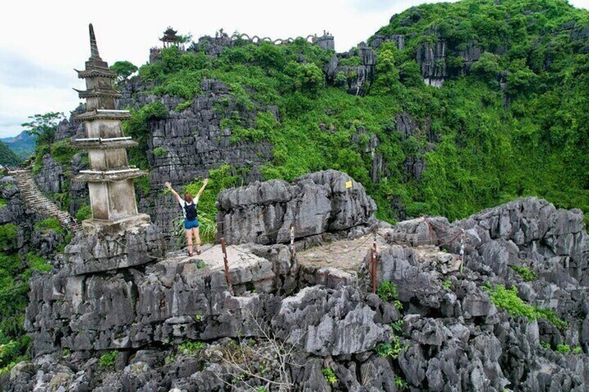 Explore Northern Vietnam in 7 Days: Ninh Binh, Ha Long Bay & Sapa